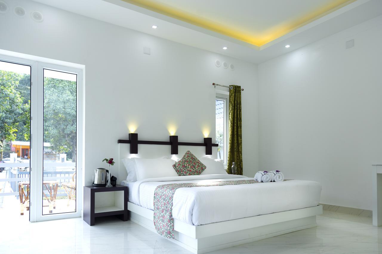 Bamboo Creak Hotel Thekkady Exterior foto